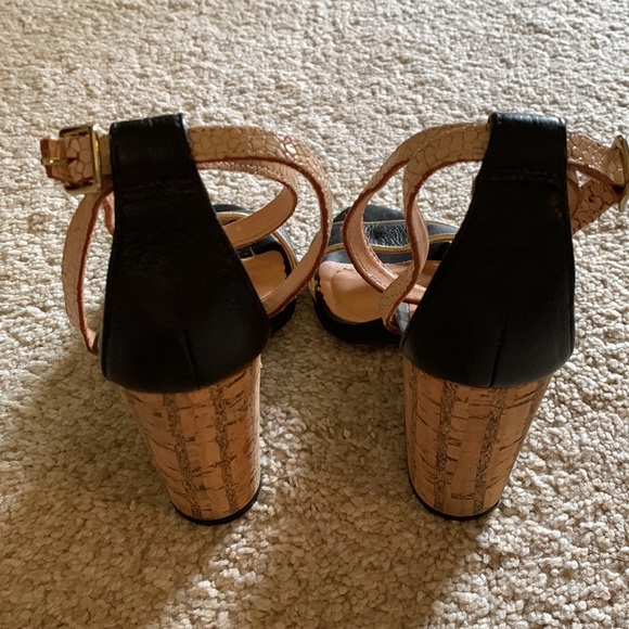 Brazilian heels size 6 - Picture 4 of 4
